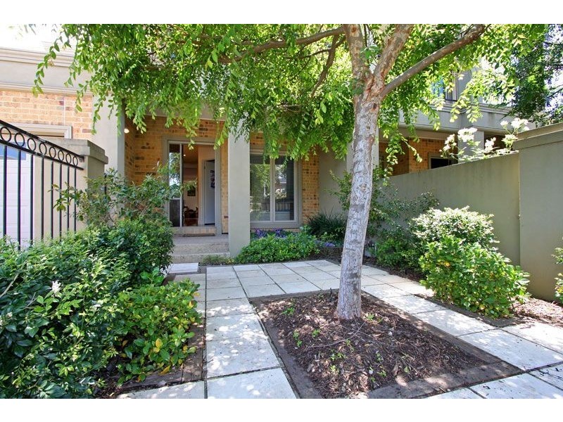 2/3 King Street, Mornington VIC 3931