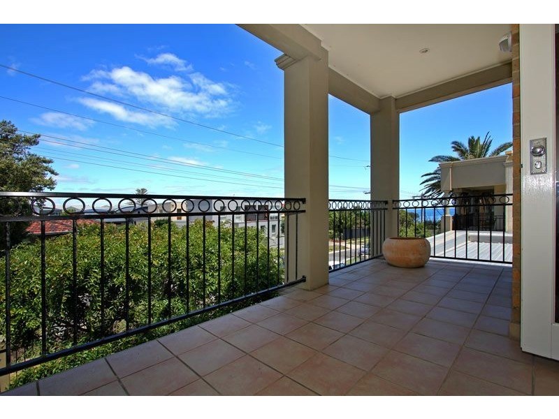 2/3 King Street, Mornington VIC 3931