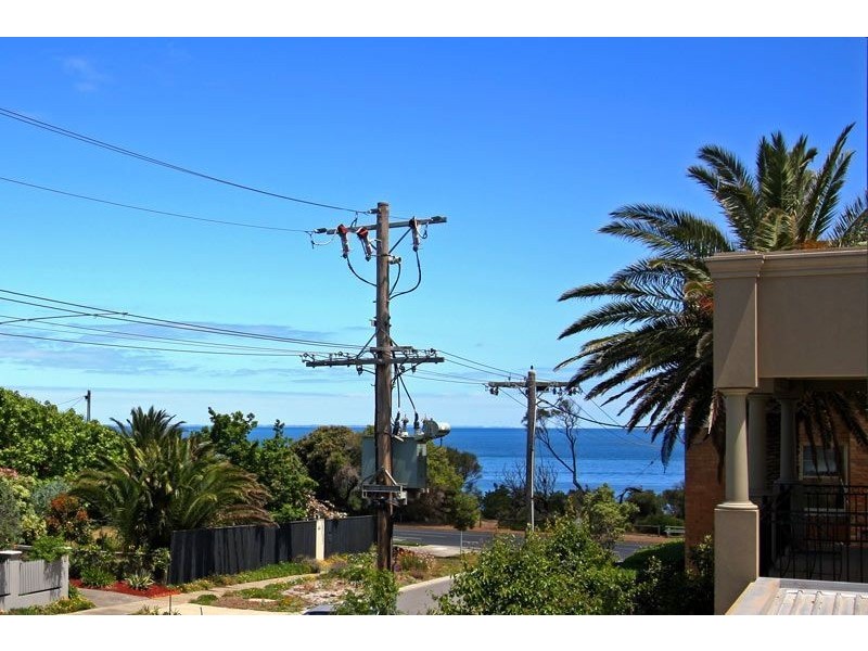 2/3 King Street, Mornington VIC 3931