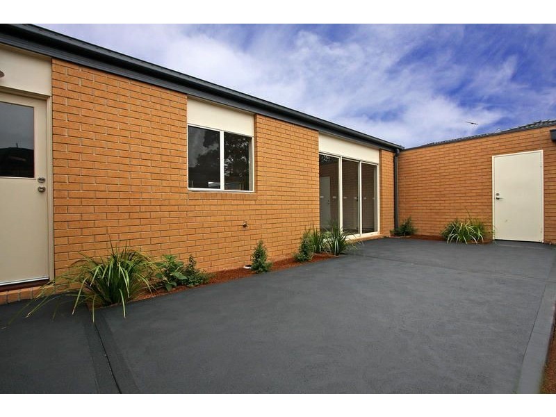 2/50 Oakland Street, Mornington VIC 3931