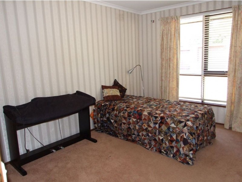 1/11 Bayview Road, Mornington VIC 3931