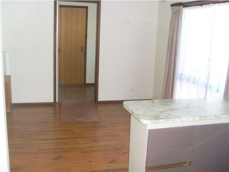 1/21 Van Nes Ave, Mornington VIC 3931