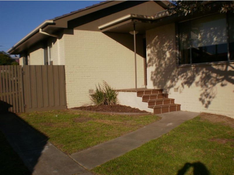 55 Carnoustie Grove, Mornington VIC 3931