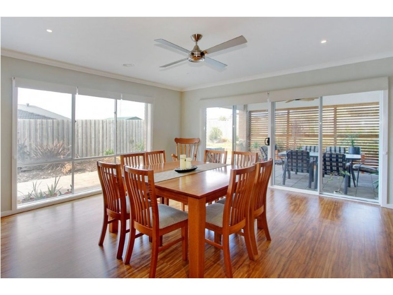 14 Brimbrim Crescent, Mornington VIC 3931