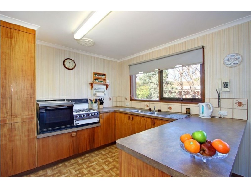 5 Pender Avenue, Mornington VIC 3931