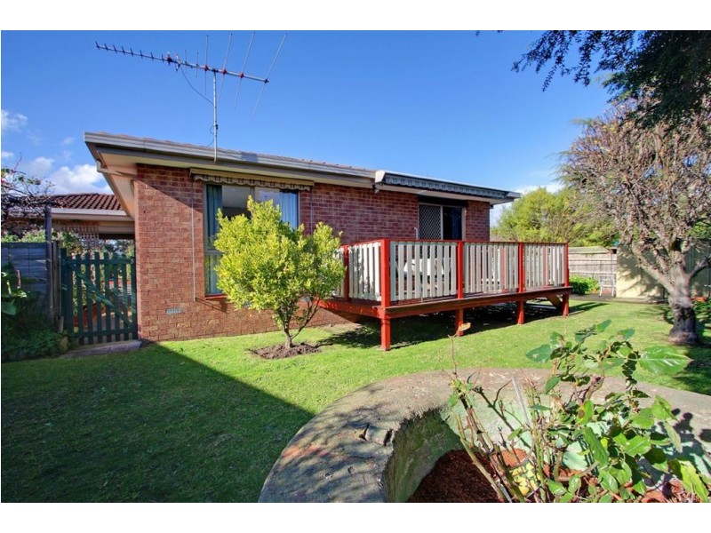 5 Pender Avenue, Mornington VIC 3931