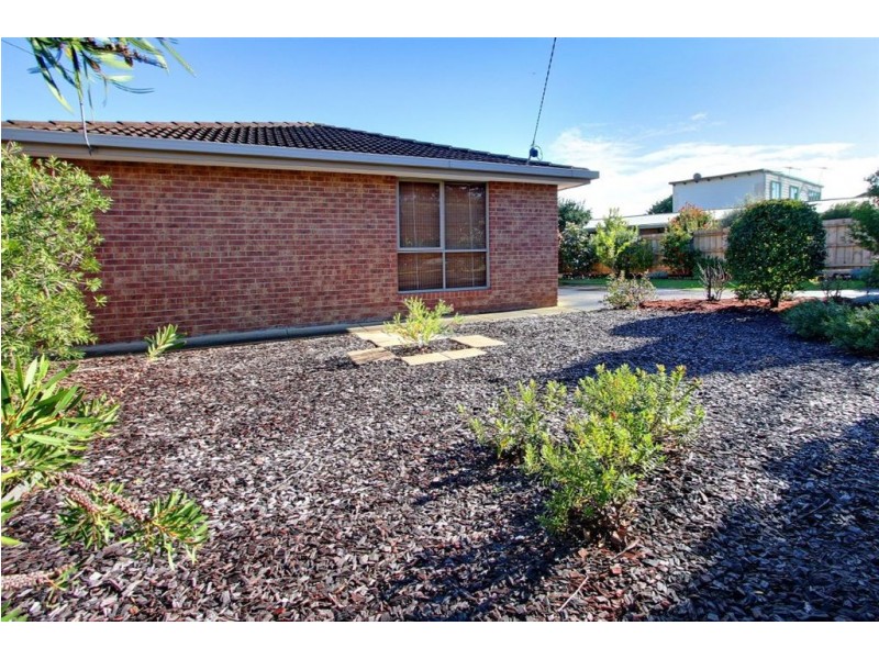 5 Pender Avenue, Mornington VIC 3931