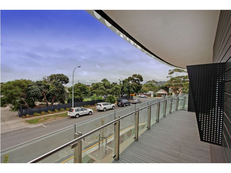 205/22 Main Street, Mornington VIC 3931