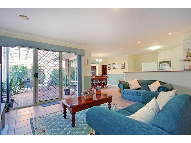 83 St Mitchell Circuit, Mornington VIC 3931