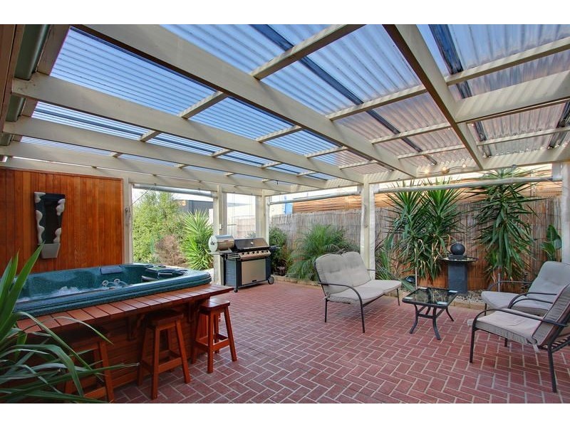 83 St Mitchell Circuit, Mornington VIC 3931
