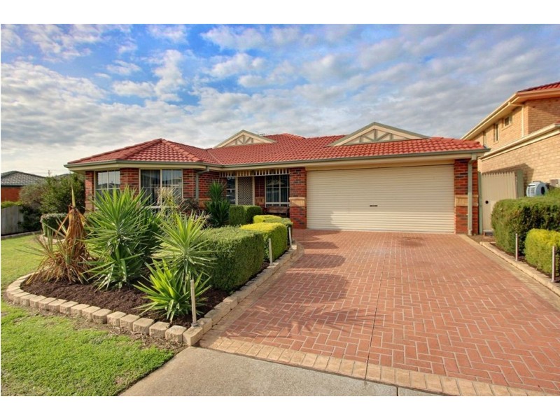 83 St Mitchell Circuit, Mornington VIC 3931