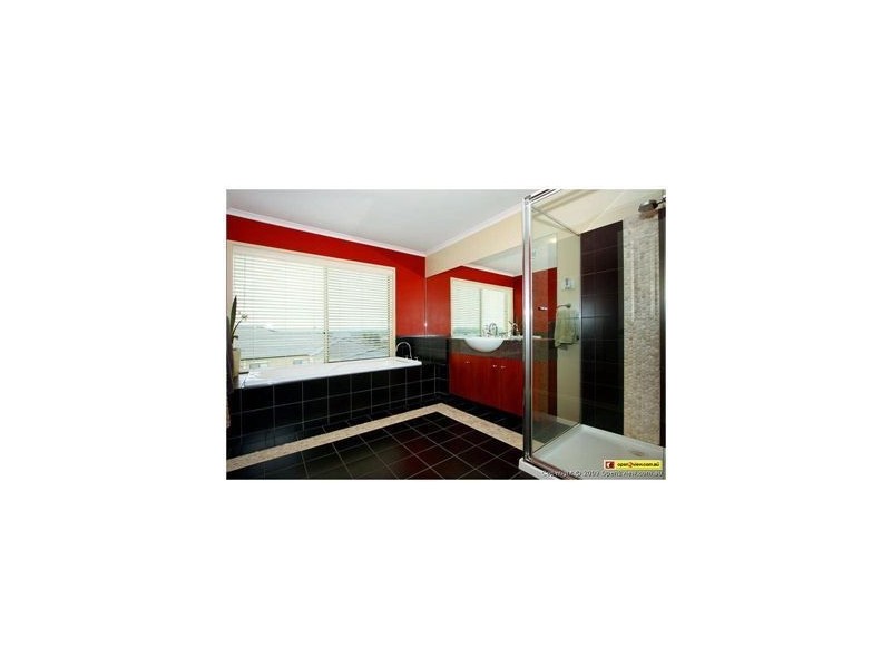 5 Park Avenue, Mornington VIC 3931