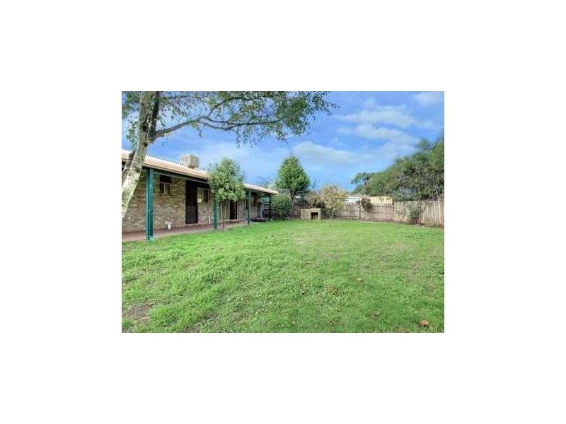 5 Maple Court, Mornington VIC 3931