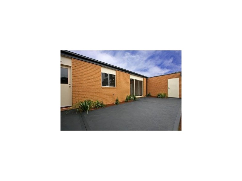 2/50 Oakland Street, Mornington VIC 3931