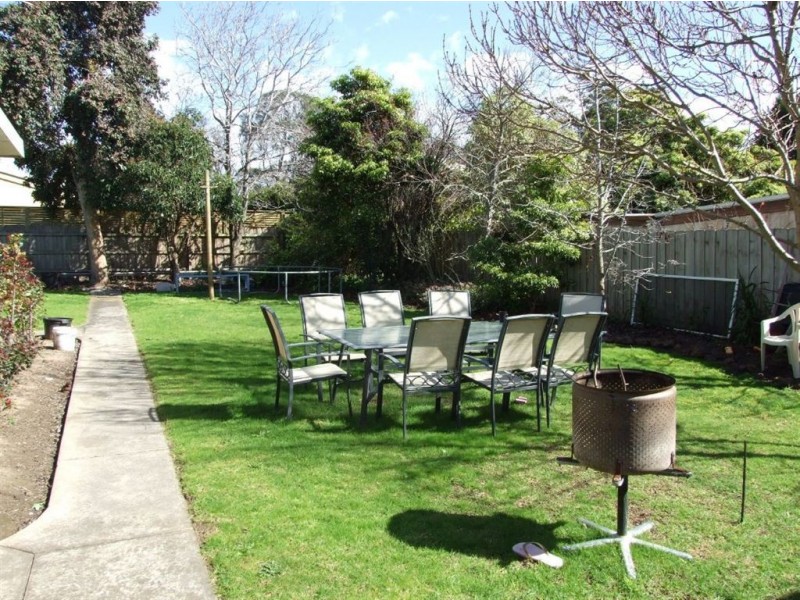 11 Dava Drive, Mornington VIC 3931