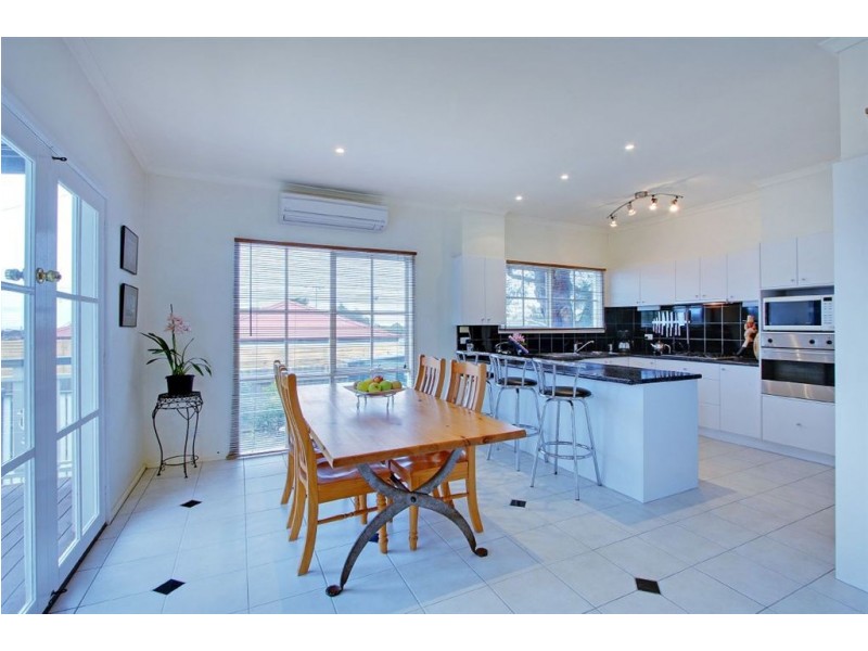 3 Burnett Street, Mornington VIC 3931