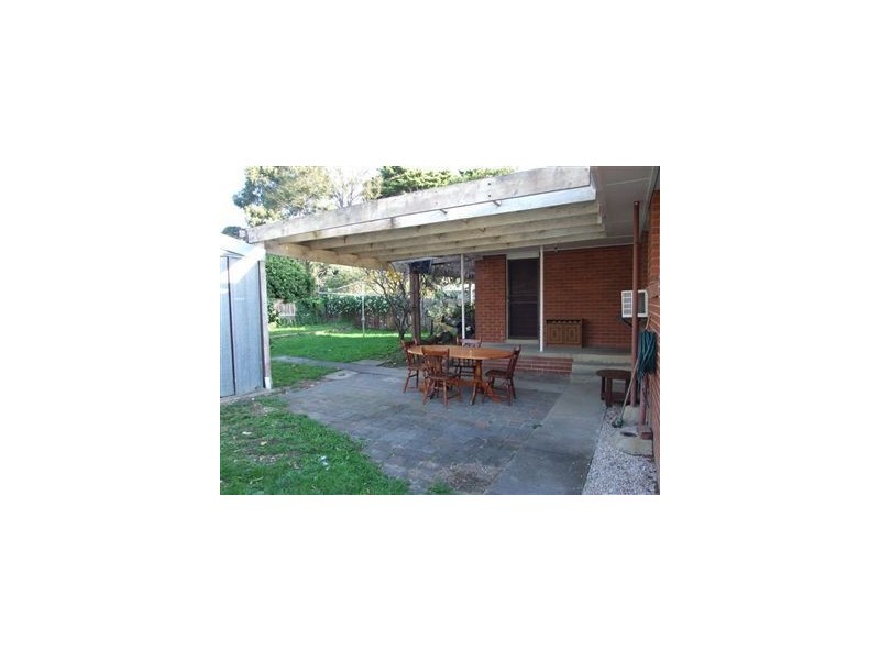 24 Taranna Street, Mornington VIC 3931