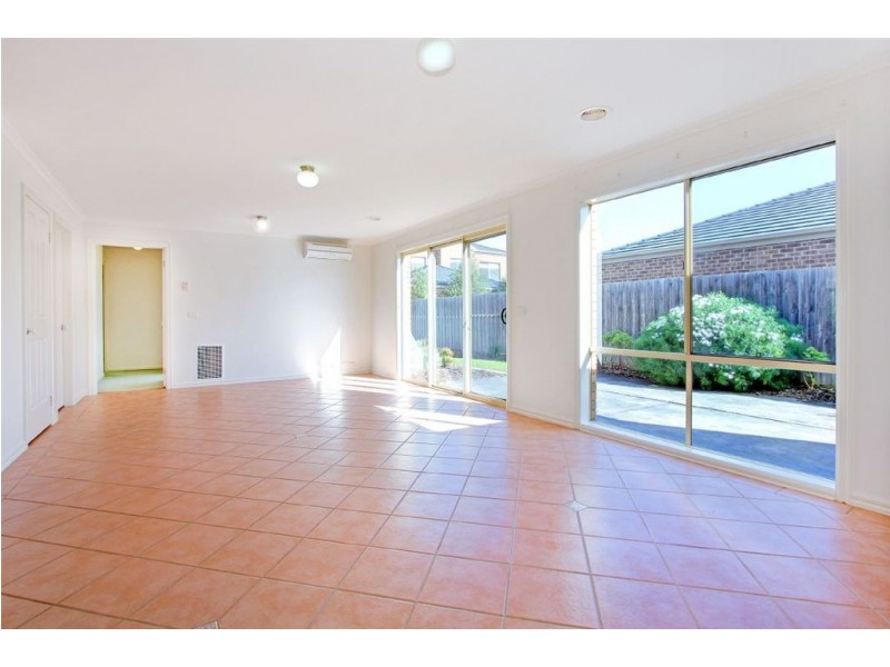 11 Samantha Drive, Mornington VIC 3931