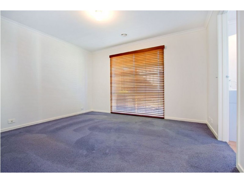 11 Samantha Drive, Mornington VIC 3931