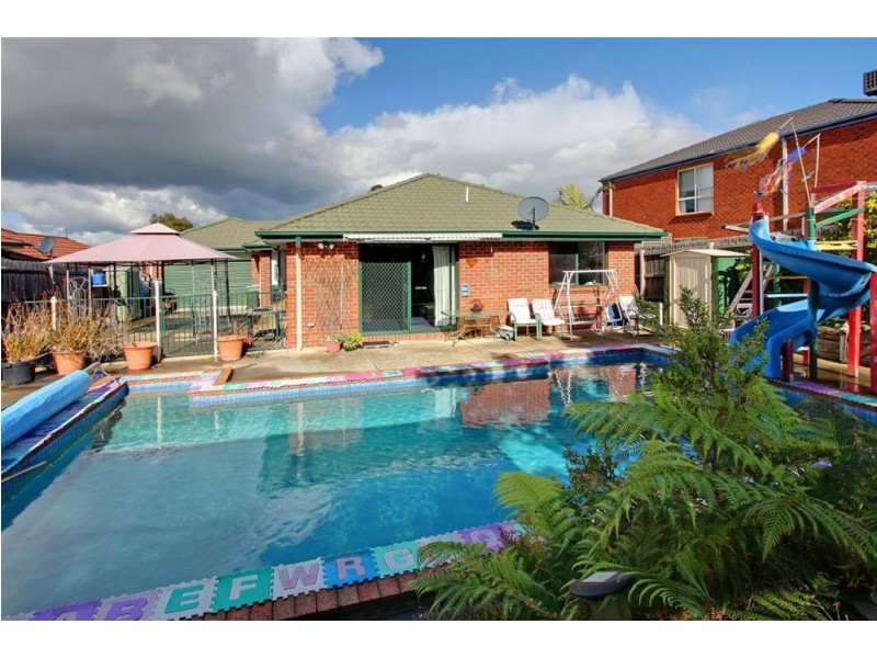 4 Aimee Court, Mornington VIC 3931