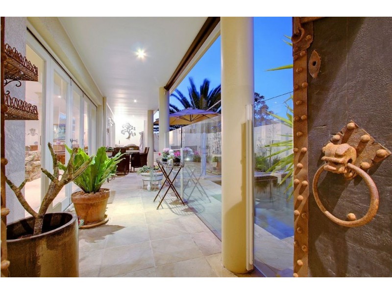 8 Northcote Terrace, Mornington VIC 3931