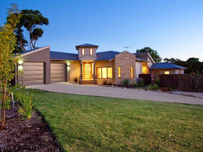 4 Marcia Close, Mount Martha VIC 3934