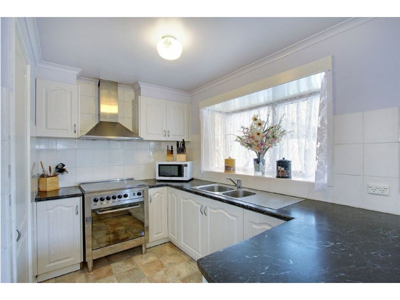 18 Allison Street, Mornington VIC 3931