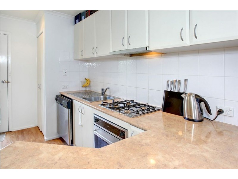 3/2 Radley Street, Mornington VIC 3931