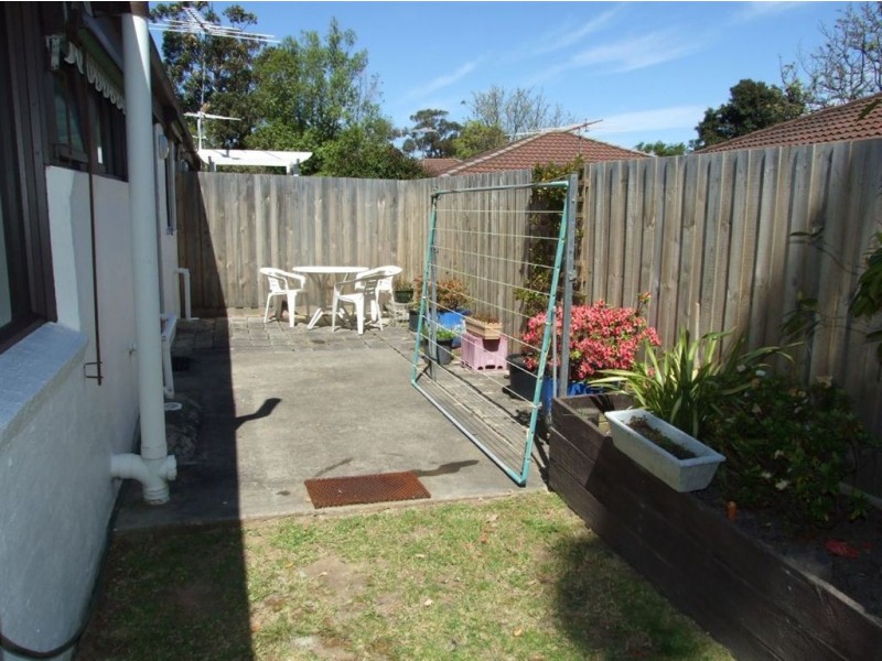 8/4 Oakland Street, Mornington VIC 3931