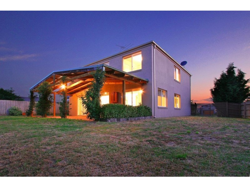 19 Glendenning Rise, Mornington VIC 3931