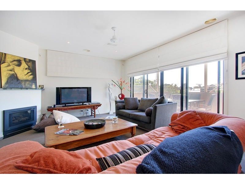 13 Canterbury Street, Mornington VIC 3931