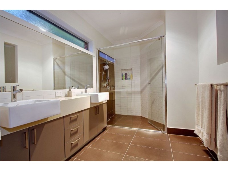 25 Mariners Retreat, Mornington VIC 3931