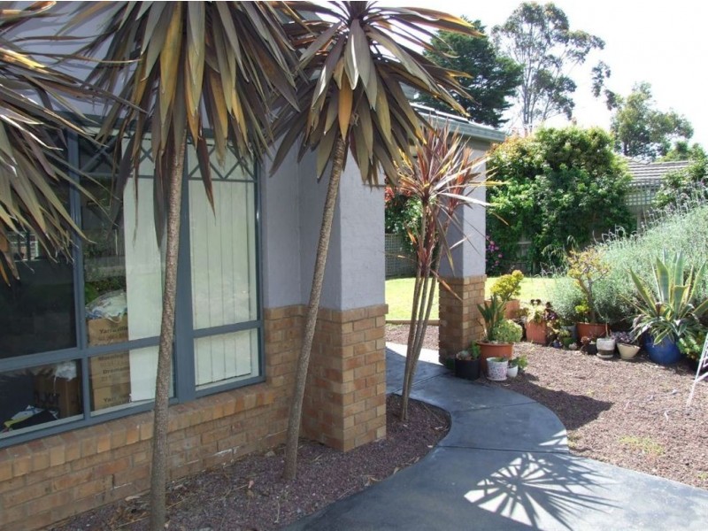 76a Volitans Ave, Mount Eliza VIC 3930