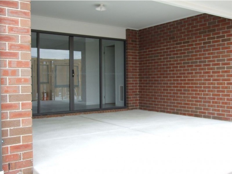 34 Elspeth Circuit, Mount Martha VIC 3934