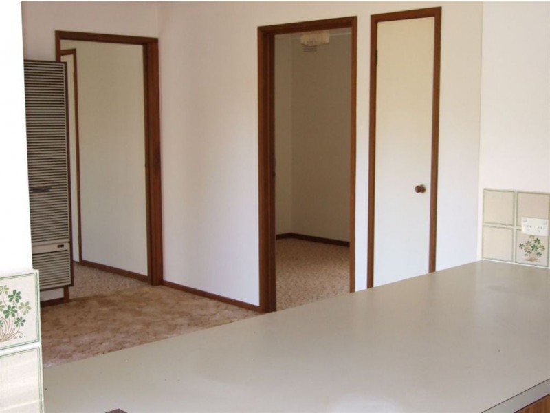 10 Troon Avenue, Mornington VIC 3931