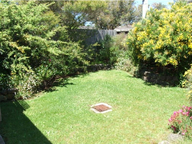 1/5 Carnoustie Grove, Mornington VIC 3931