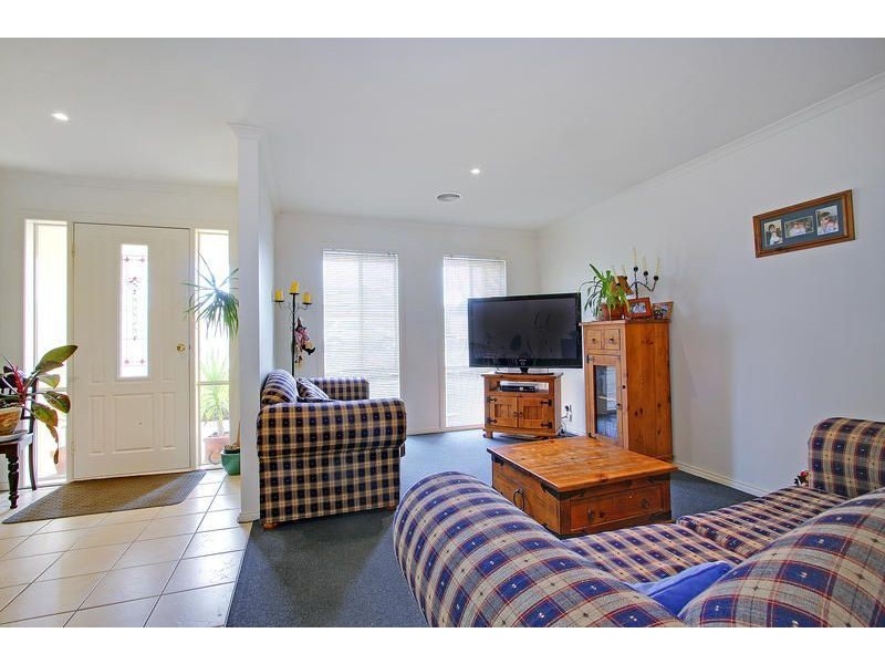 10 Steedman Drive, Mornington VIC 3931