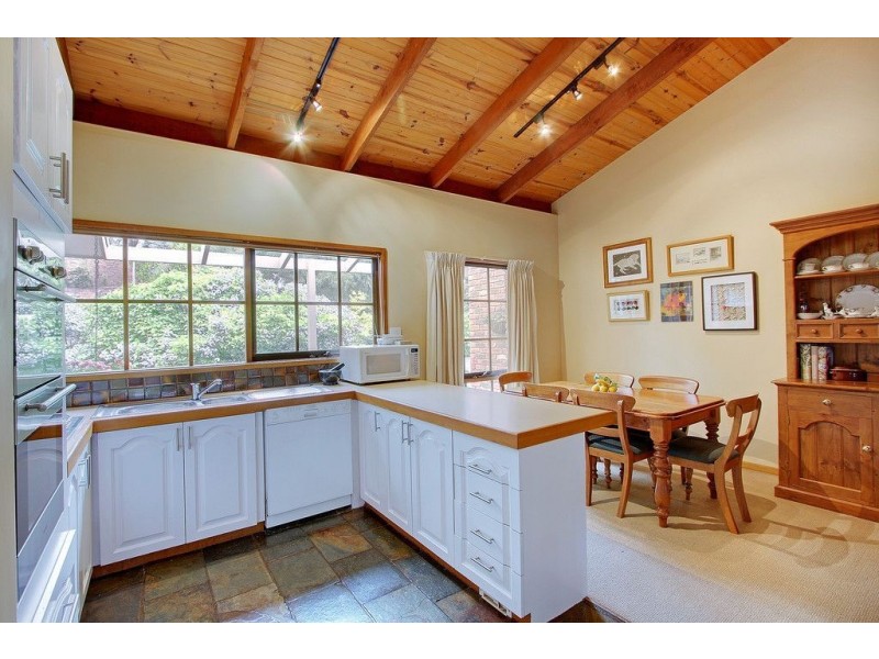 22 Maberley Crescent, Frankston South VIC 3199