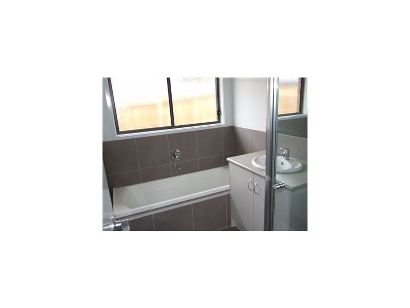 34 Elspeth Circuit, Mount Martha VIC 3934