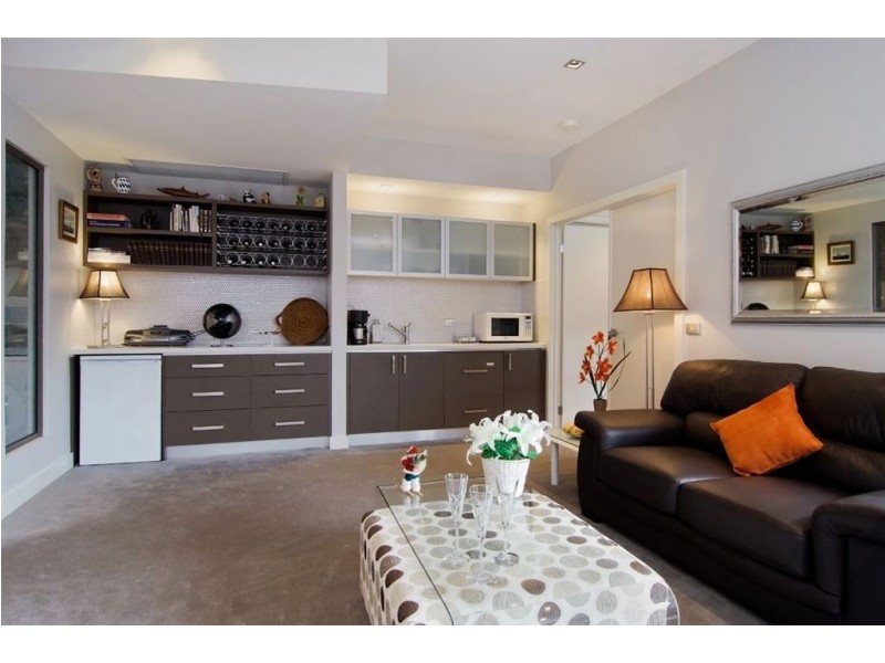 12 Alfred Street, Mornington VIC 3931