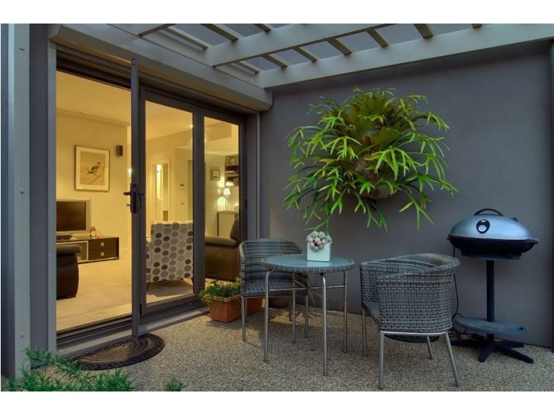 12 Alfred Street, Mornington VIC 3931