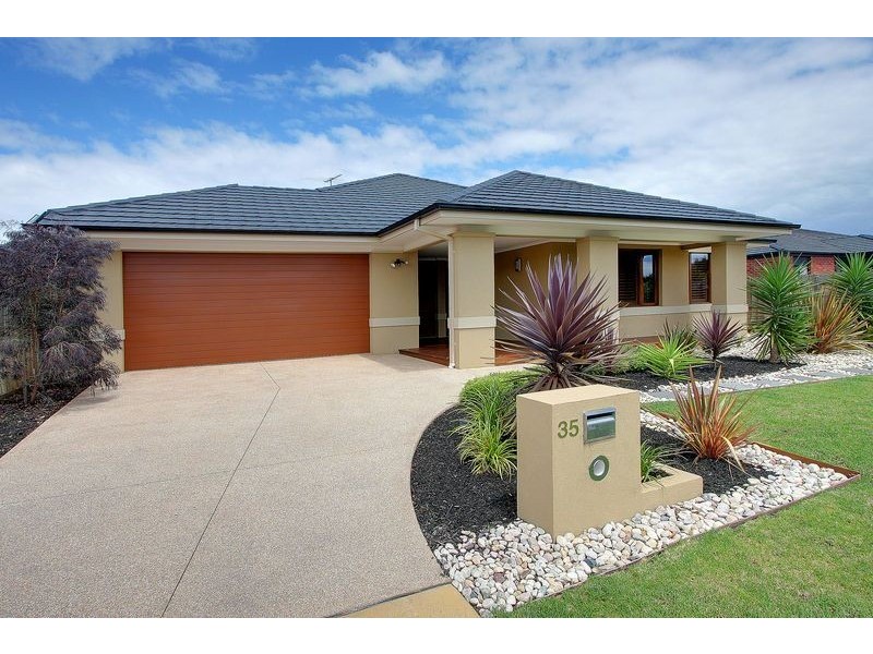 35 Mariners Retreat, Mornington VIC 3931