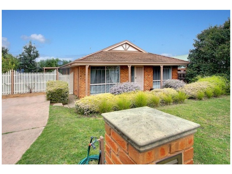 38 Parkside Cres, Mornington VIC 3931