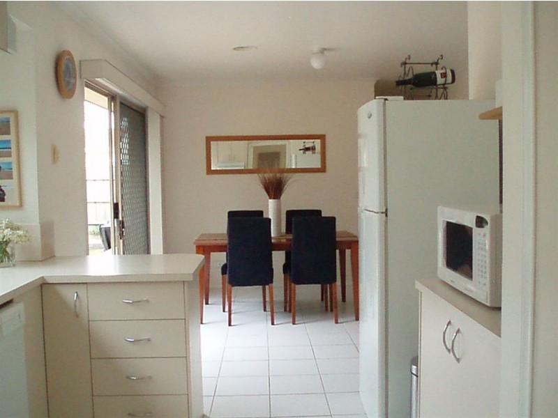 25 Parwan Crescent, Mornington VIC 3931