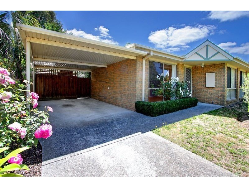 25 Parwan Crescent, Mornington VIC 3931