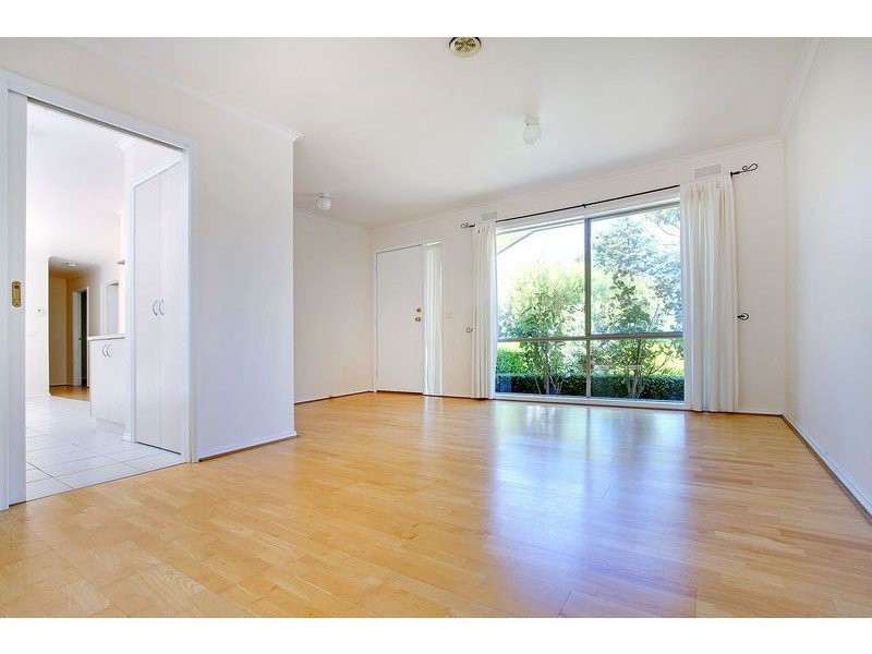 25 Parwan Crescent, Mornington VIC 3931