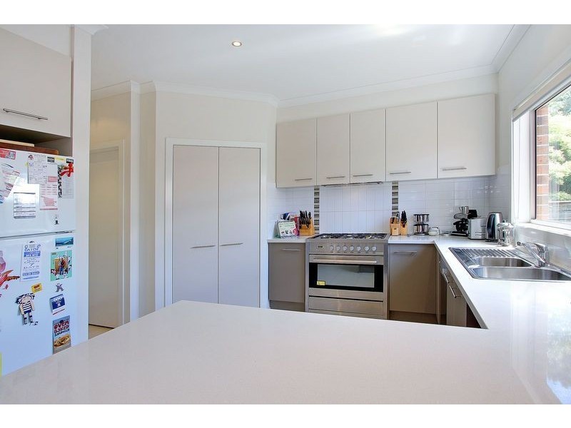 4/43-45 Van Ness Avenue, Mornington VIC 3931