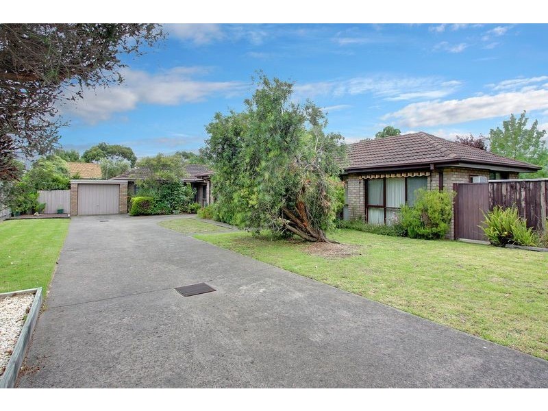 1/5 Carnoustie Grove, Mornington VIC 3931