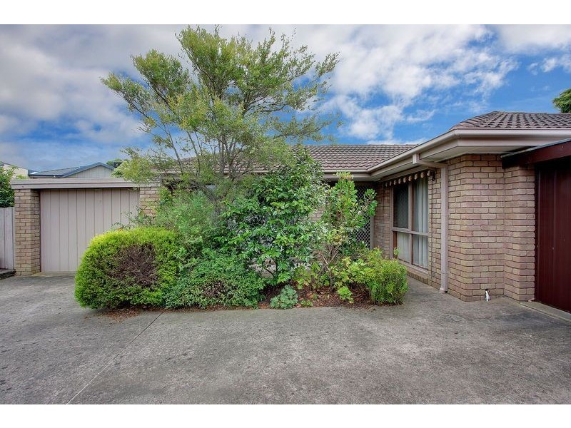 1/5 Carnoustie Grove, Mornington VIC 3931