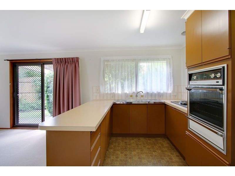 2/5 Carnoustie Grove, Mornington VIC 3931